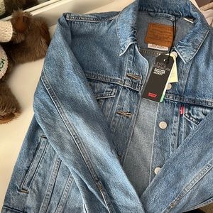 NWT Levi’s denim jean jacket